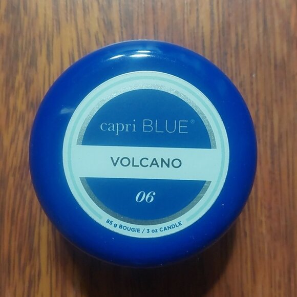 Capri Blue candle - Picture 1 of 8